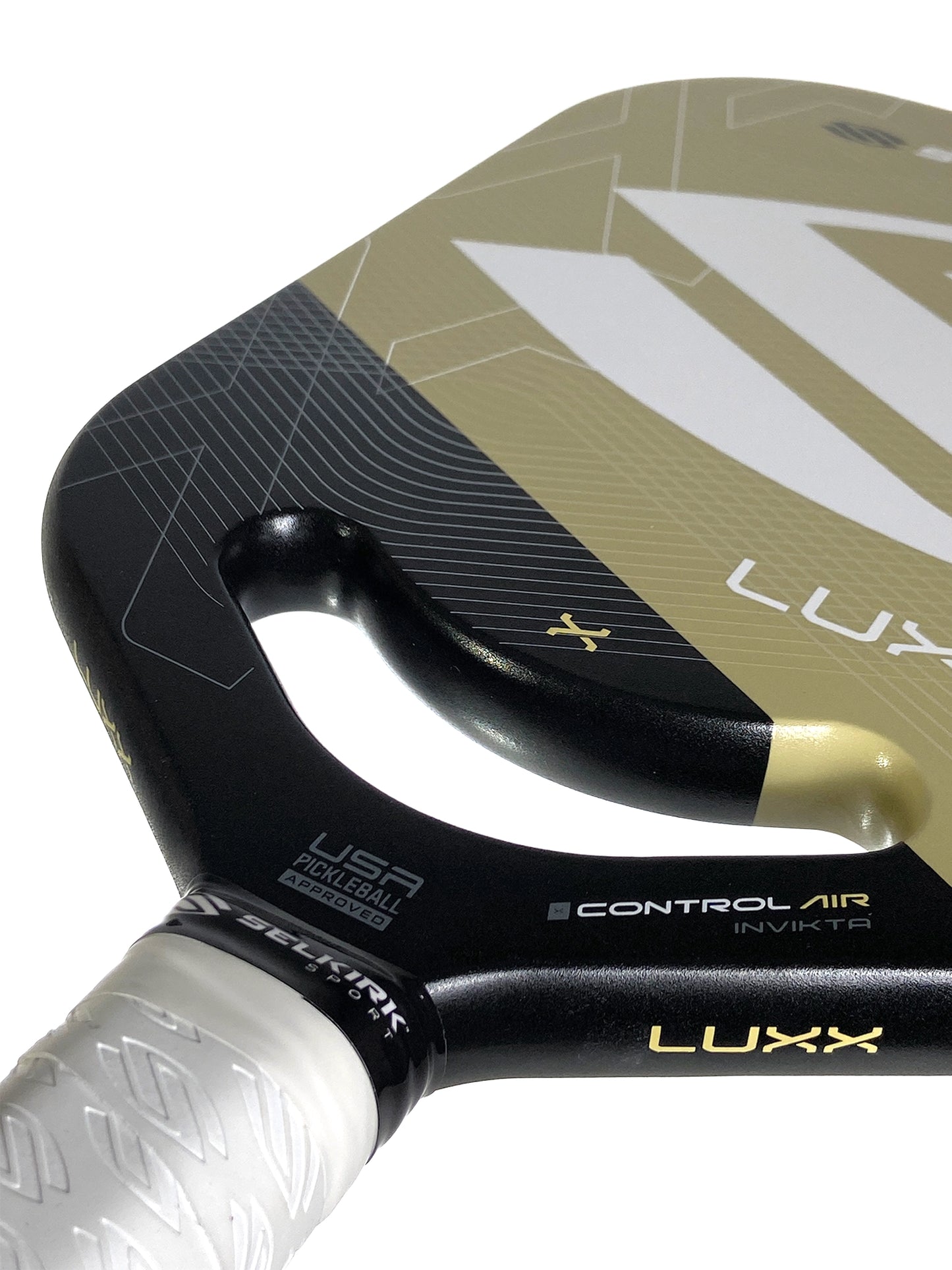 Selkirk LUXX Control Air Invikta