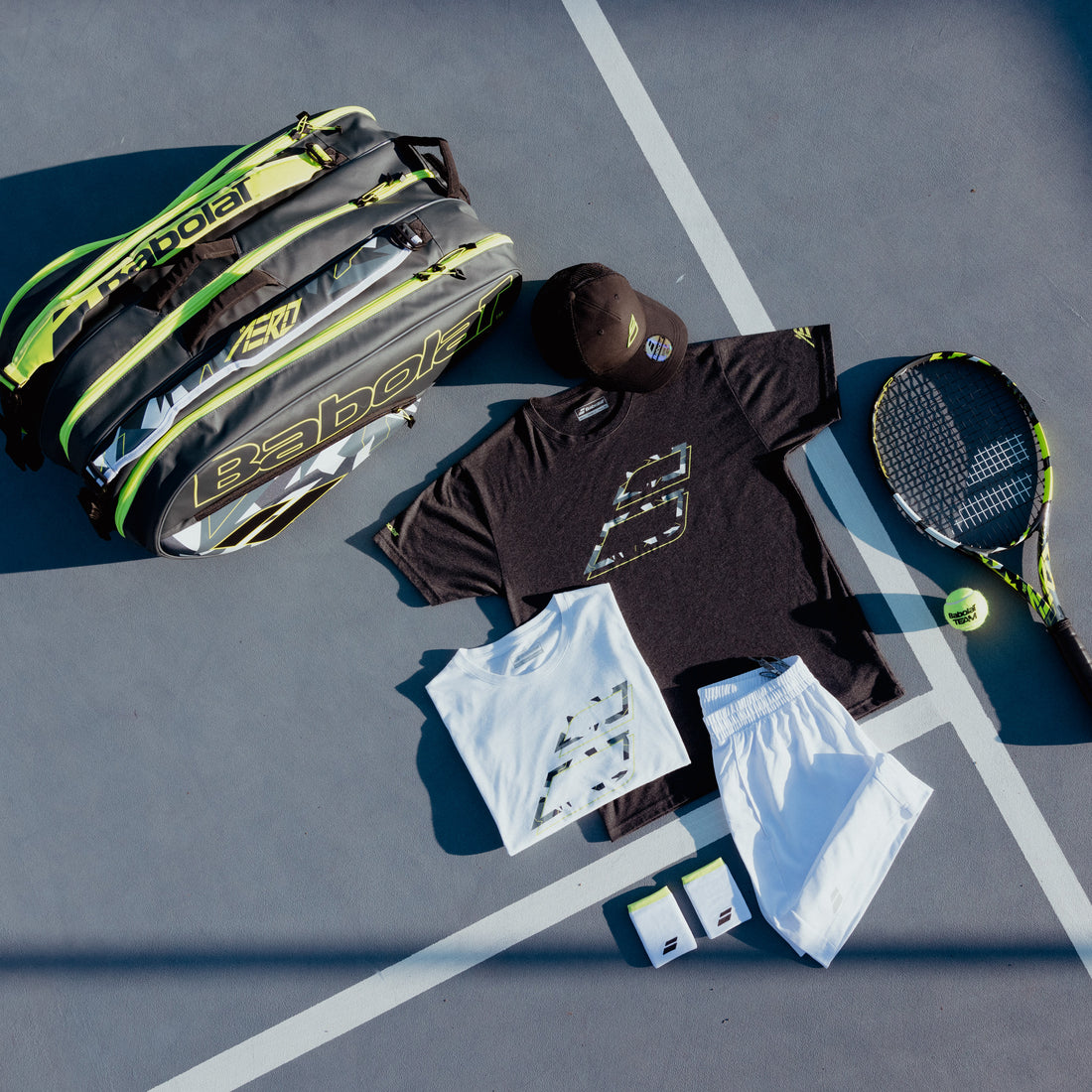 What to carry in your tennis bag