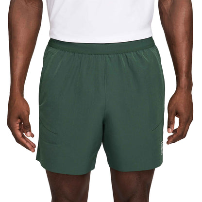 Nike short Court Dri-FIT Advantage 6'' pour homme FZ6913-323