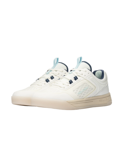 Selkirk Femme Legacy Pro Pickleball Chaussure avec technologie InfiniGrip (Blanc/Bleu)
